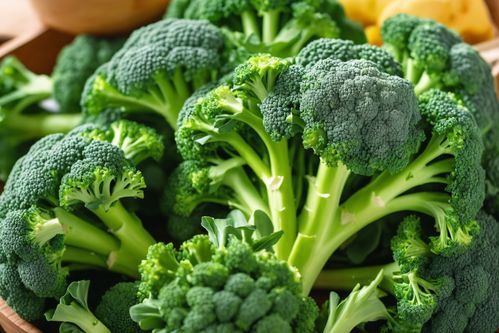 创意海报设计 捕捉西蓝花的新鲜魅力